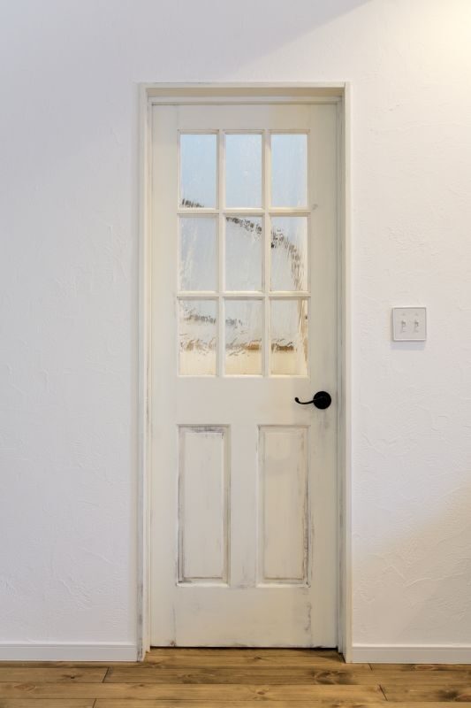 大和市K様邸エイジング扉